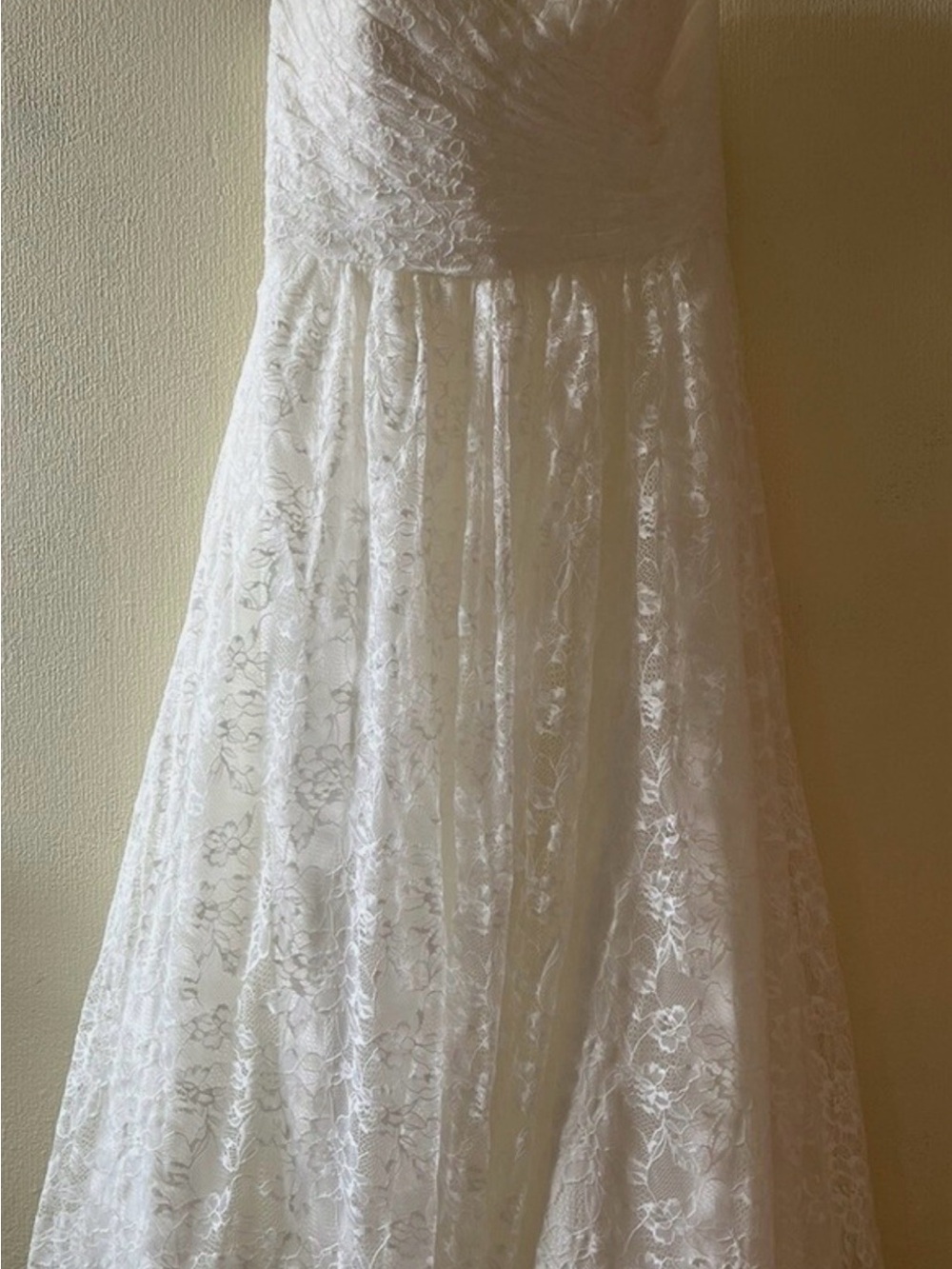 Private Label Ella Rosa Sleeveless Floral Chantilly Lace A Line Wedding Dress